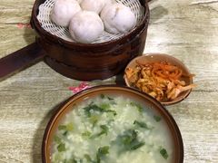 -酒城小笼包(马王庙店)