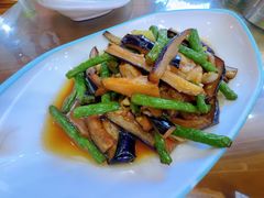 -邹胖哥好好吃餐馆(荔波美食街店)