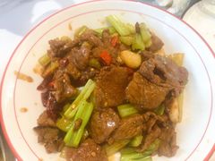 -老火大骨头汤馆