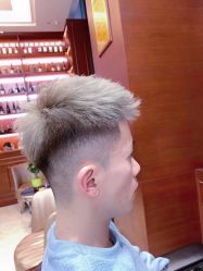 -尼特斯男士发型馆