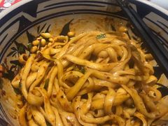 油泼面-老九圆山西面馆(CBD店)