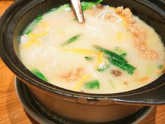 云南过桥米线-云海肴云南菜·蒸汽石锅鱼(北京良乡华冠店)