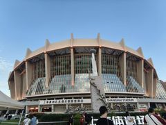 -上海体育场