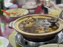 正宗空煲肉骨茶-新峰肉骨茶