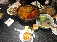 -万重锦·人文川菜馆(骡马市店)