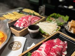 -湊湊火锅·茶憩(杭州湖滨银泰in77店)