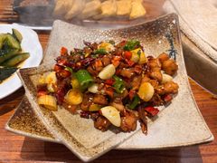 -滇香肴·云南菜蒸汽石锅鱼(云南北路店)