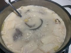 -煲王粤菜餐厅(中侨中心店)