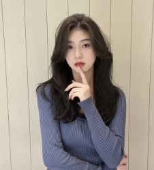 -丝语萱形象
