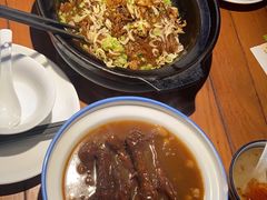 -外婆私房菜(新亚百货店)