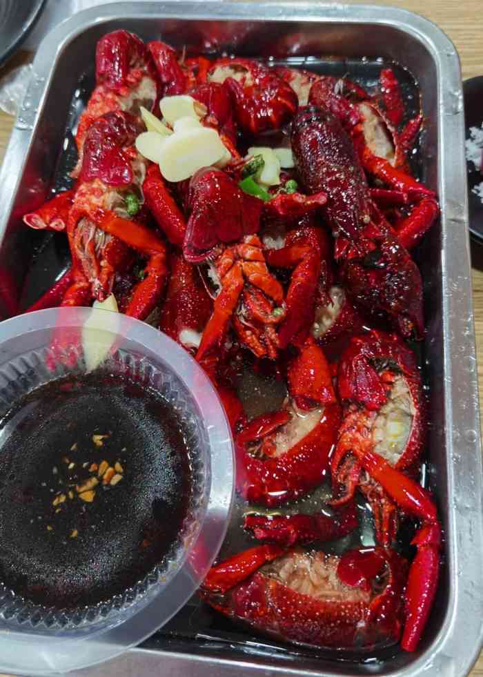 秋林龙虾(下关店)-"5点开门 因为住酒店提前帮我们订了座位 .