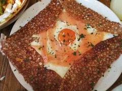 三文鱼可丽饼-RAC BAR(安福路店)