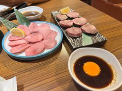 上等牛舌-炼火烤肉店