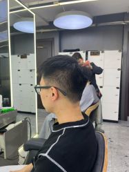 点击看大图 -藤野造型烫发染发