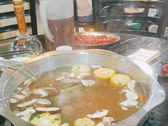-牛一煲美食(江高店)