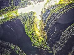 -梭布垭石林景区