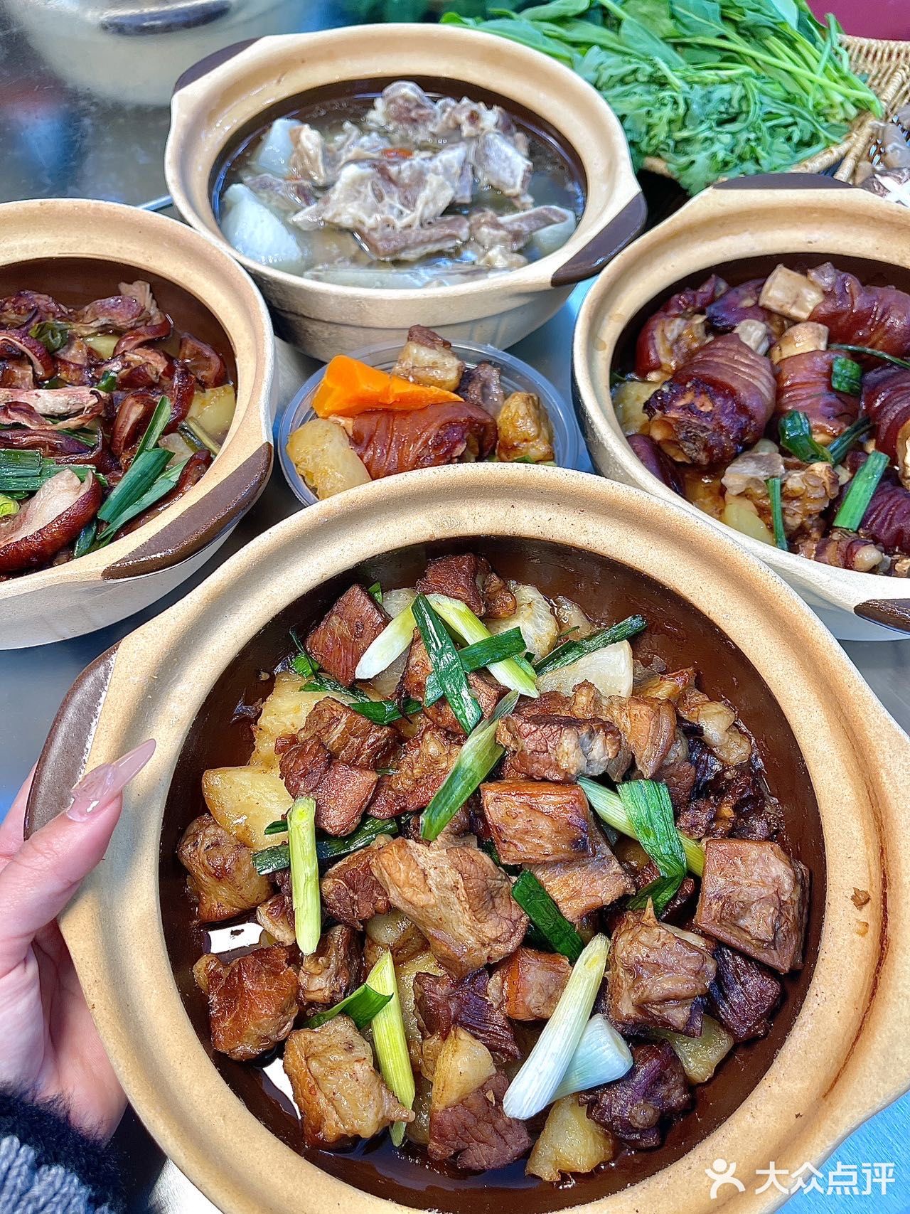 今日份牛排煲来一锅