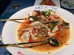 -坛宗剁椒鱼头(河西王府井店)