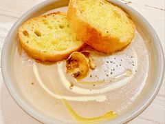 法式菌菇汤-娜娜家•Nana's restaurant (南开大悦城店)