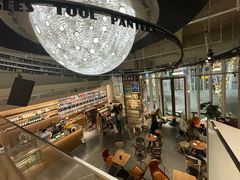 -黑胶星球(华发中城商都店)