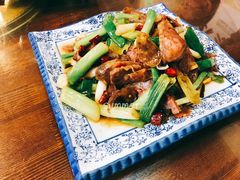 蒜苗炒香肠-老味道1992(武当山店)