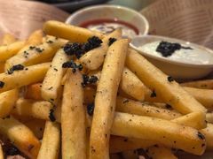 -MARU玛露音乐餐厅(大学路店)