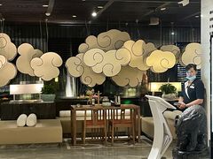 -新盈光·云会所(百丈东路店)