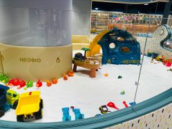 -奈尔宝家庭中心·亲子餐厅(北京东坝万达店)