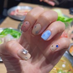 -猪猪女孩日式美睫美甲