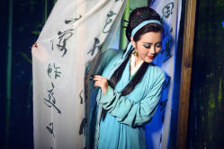 -艺蒂视觉摄影工作室