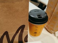 -麦当劳(汉口火车站候车室店)
