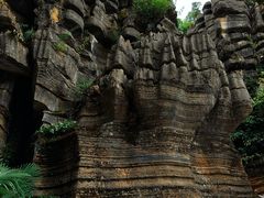 -梭布垭石林景区