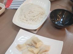 -灵芝妹子海鲜米线(瓦房店新玛特店)
