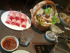 -捞王锅物料理(上海世茂广场店)