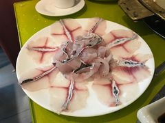 -颜氏双江清水鱼一养身火锅(磁器口店)