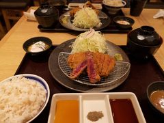 -牛かつもと村(原宿店)