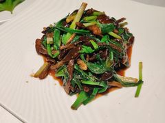 葱爆鸡枞菌-民国红公馆·秦淮八艳(夫子庙店)