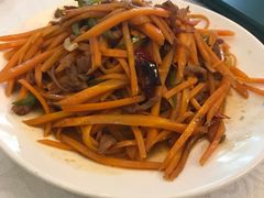 胡萝卜丝炒肉-楼兰印象(朝外店)