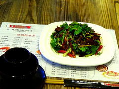 -范二妹独特烧烤夜宵城(宜宾总店)