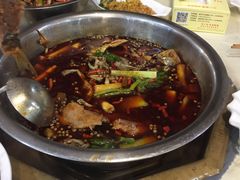 -曾老幺鱼庄(龙华商厦店)