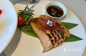 Nan Ting Charcoal-Grilled Pork Tenderloin