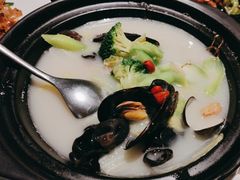 -港丽餐厅(来福士店)