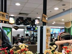 -麦当劳(轻轨曹杨路店)