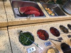 -重庆爽翻天老火锅(临平万达广场店)
