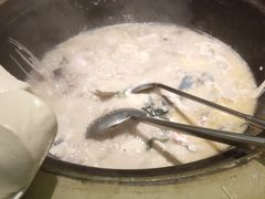 -陈大锅·岳阳鱼馆·地道岳阳菜(美食街店)