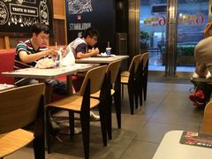 iphone_upload_pic-汉堡王(EAC欧美中心店)