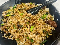 盐煎肉炒饭-吃不亏特色包子(三峡广场店)