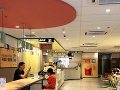 用餐区-麦当劳(宝龙店)