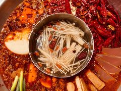 -谭鸭血老火锅(漳州路店)