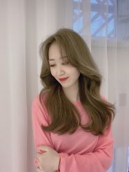 -银星女王公园发型艺术沙龙